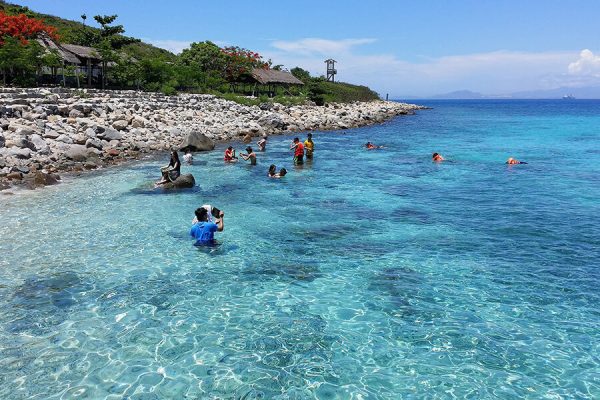Hon Mun Island Nha Trang Beach