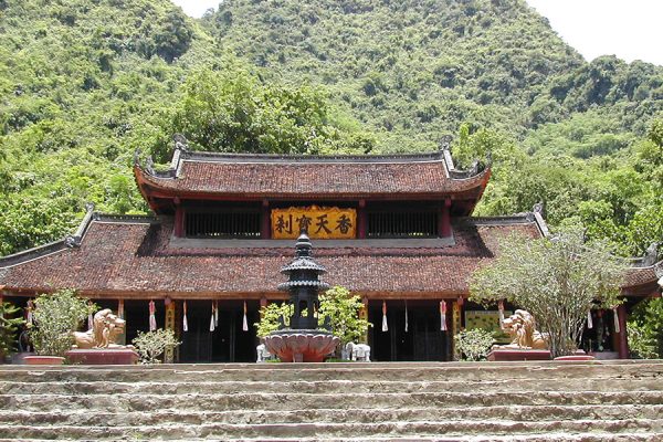 Perfume Pagoda In Hanoi