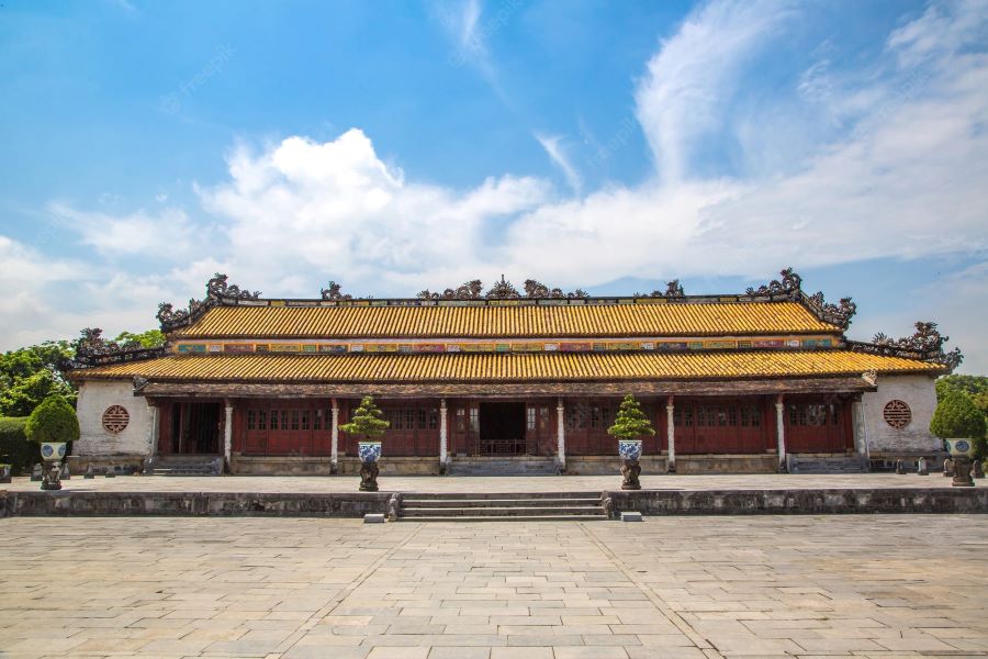 royal citadel in hue