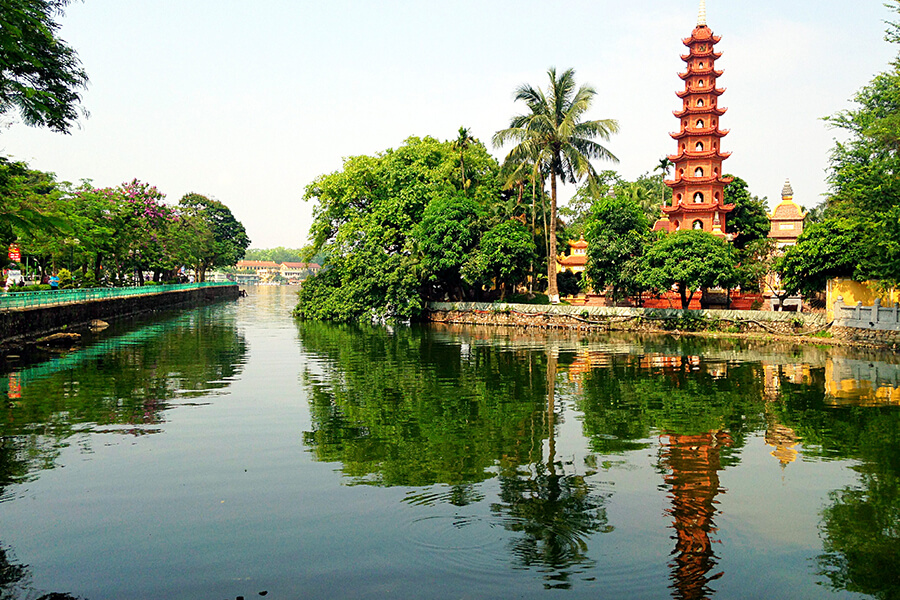 Tran Quoc Pagoda Vietnam Classic Tours