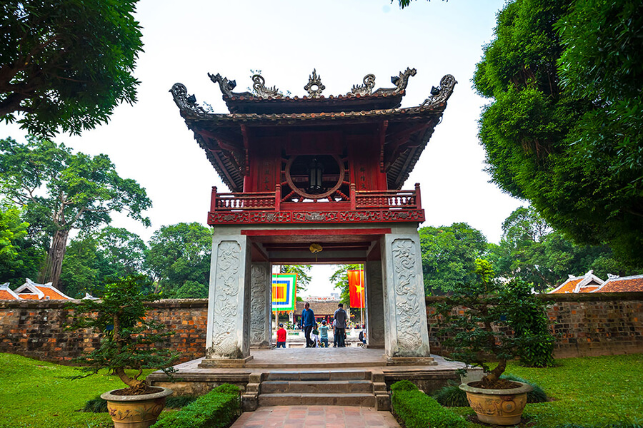 Visit Temple Of Literature In Hanoi Vietnam