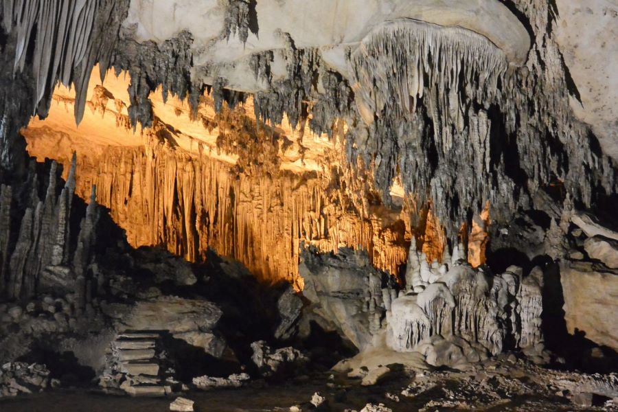 ba be tour to hua ma cave