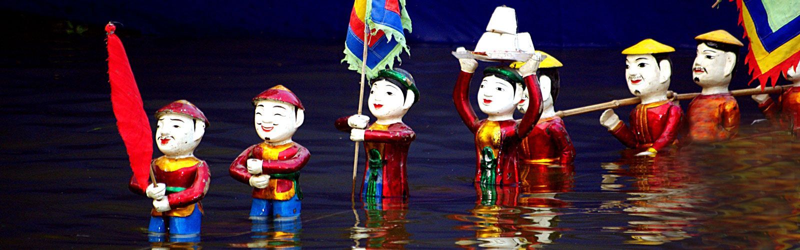 hanoi tours to see water puppet show