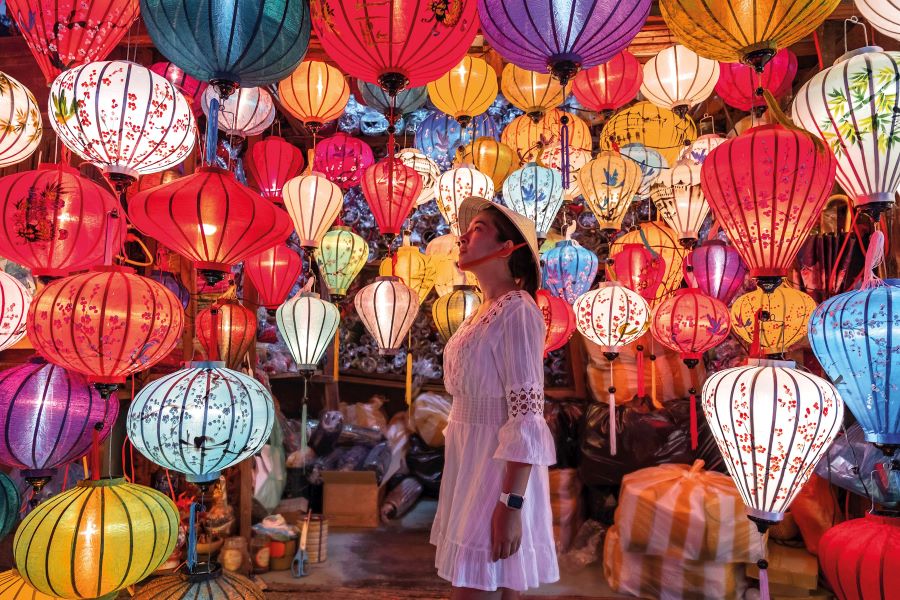 vietnam luxury tours to hoi an