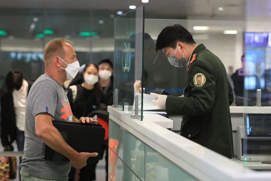 The Government Suspending the Requirement to be Tested for the SARS-Cov-2 Virus before Entering Vietnam