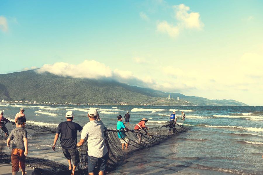 danang tours with local people