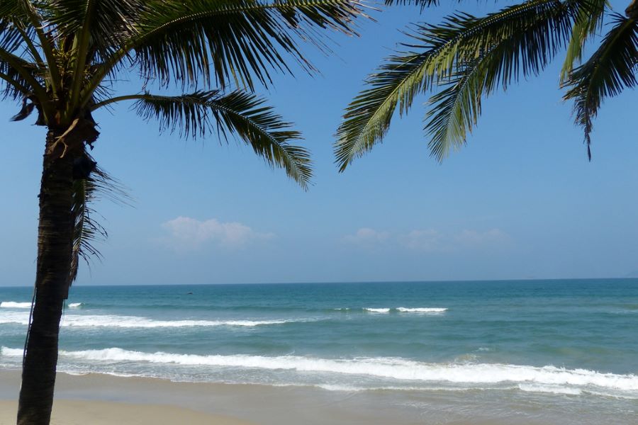 hoi an day trips to cua dai beach