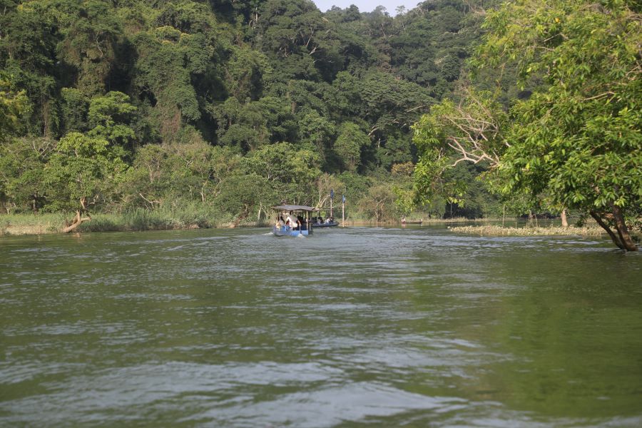 nang river in ba be