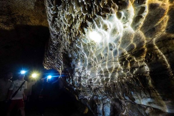 tham phay cave expedition