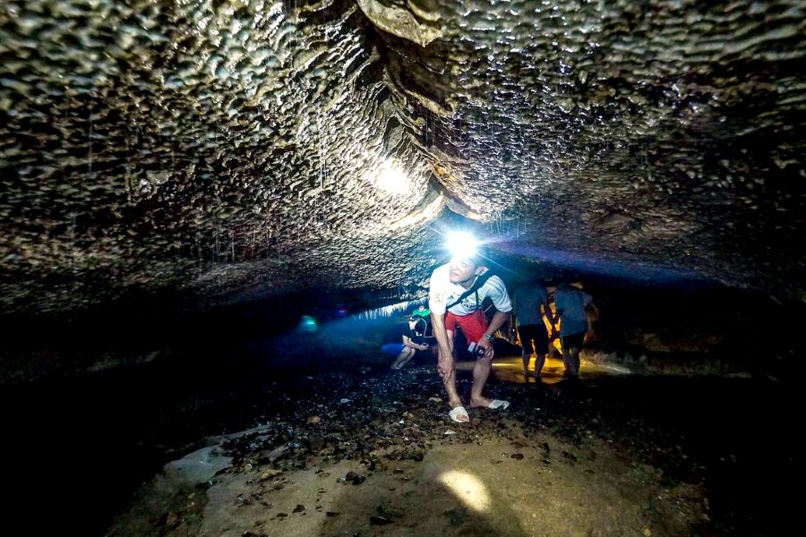 tham phay cave expedition