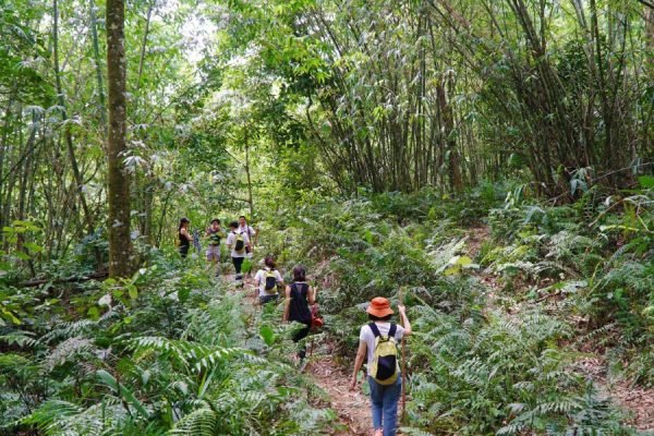 trekking in ba be national park