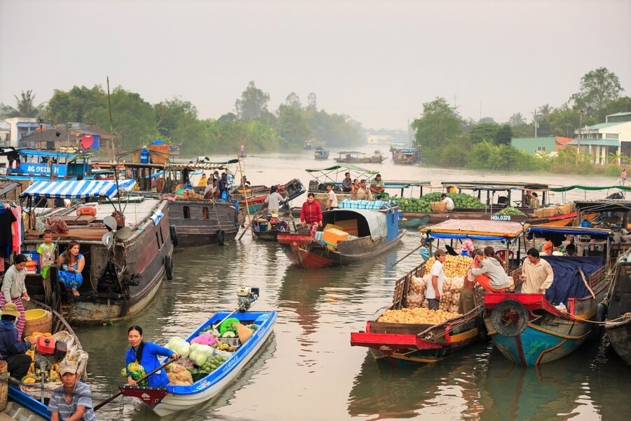 Can Tho Floating Market - Vietnam vacations