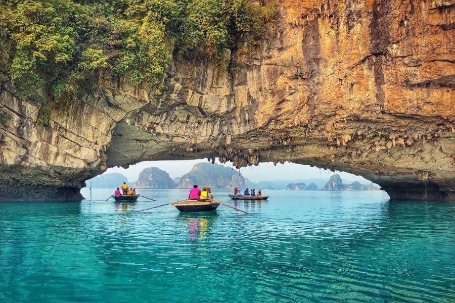 Halong Vietnam - Cruise Tours