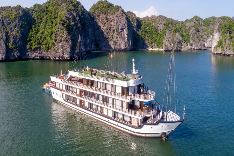 La Casta Cruise Halong