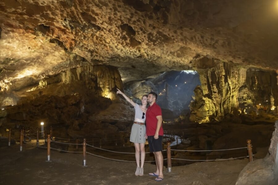 Sung Sot Cave Halong Bay