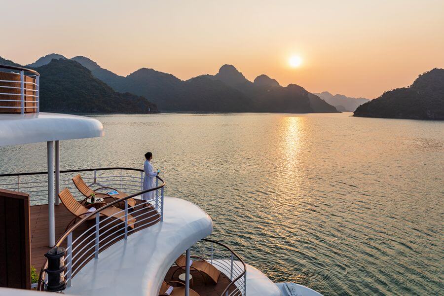 Sunset view in Halong Bay