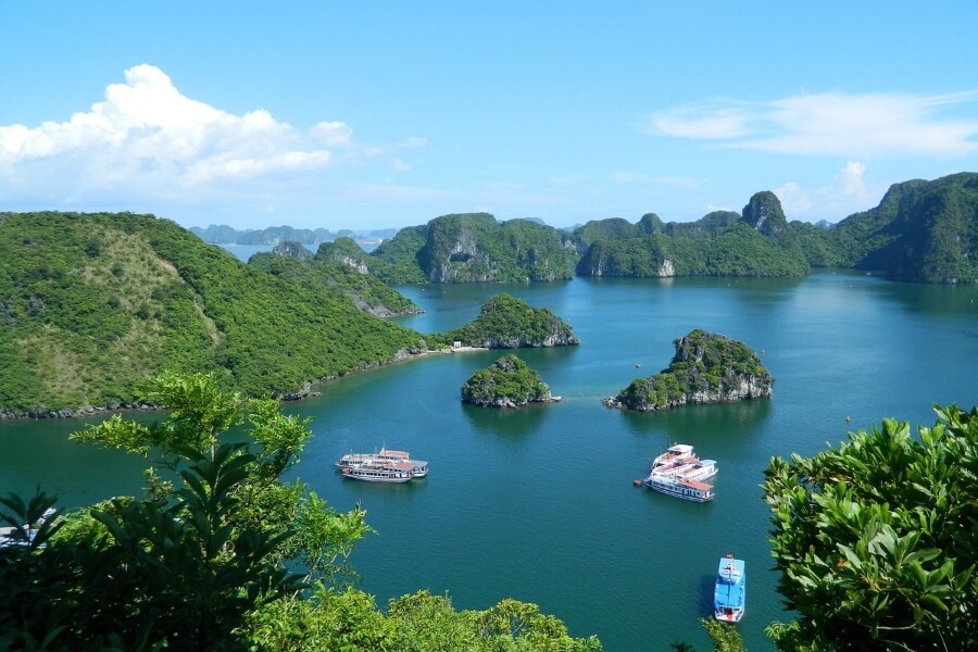 Titop island - Halong Bay Cruise Tours