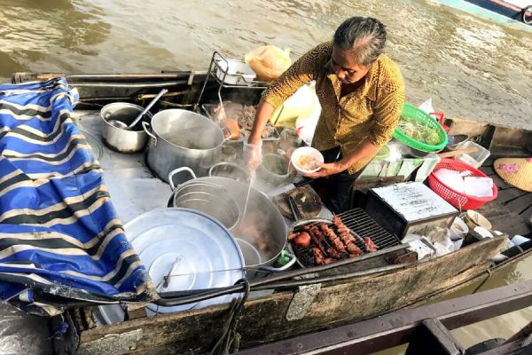 Cai Be Floating Market in Vietnam