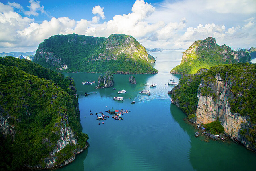 Bai Tu Long Bay - Halong Bay Cruise Tours