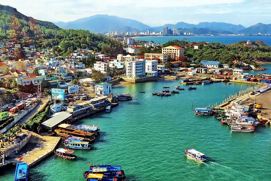 Cau Da Port, Nha Trang - Vietnam shore excursions