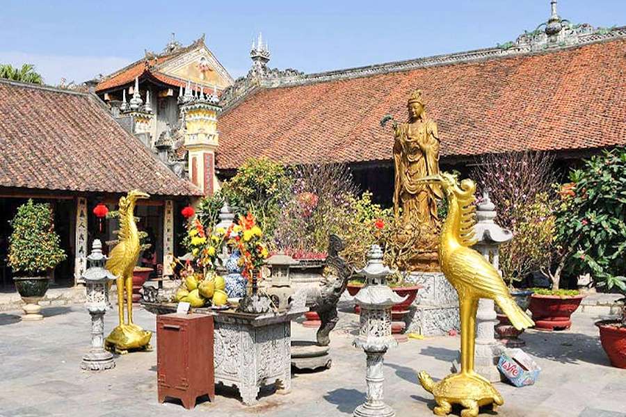 Du Hang Pagoda - Hai Phong shore excursions