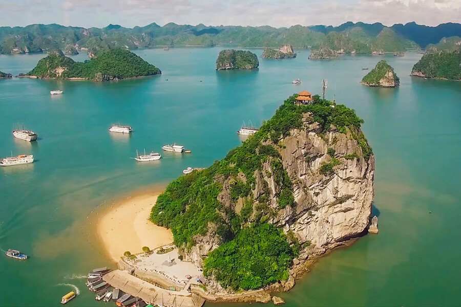 Titov Island - Halong Bay Cruise Tours