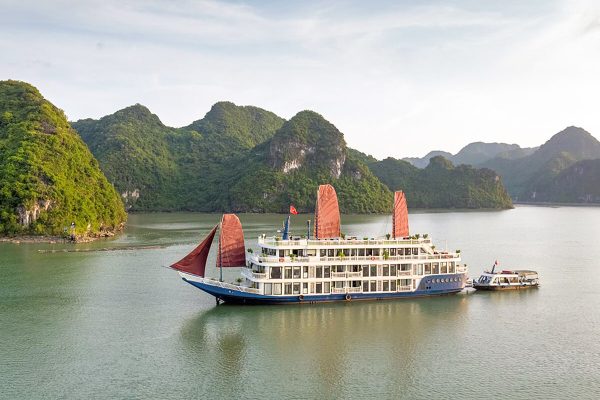 Verdure Lotus Luxury Cruise