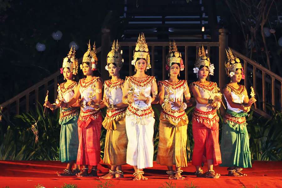 Cambodia traditional dance show- Indochina tour