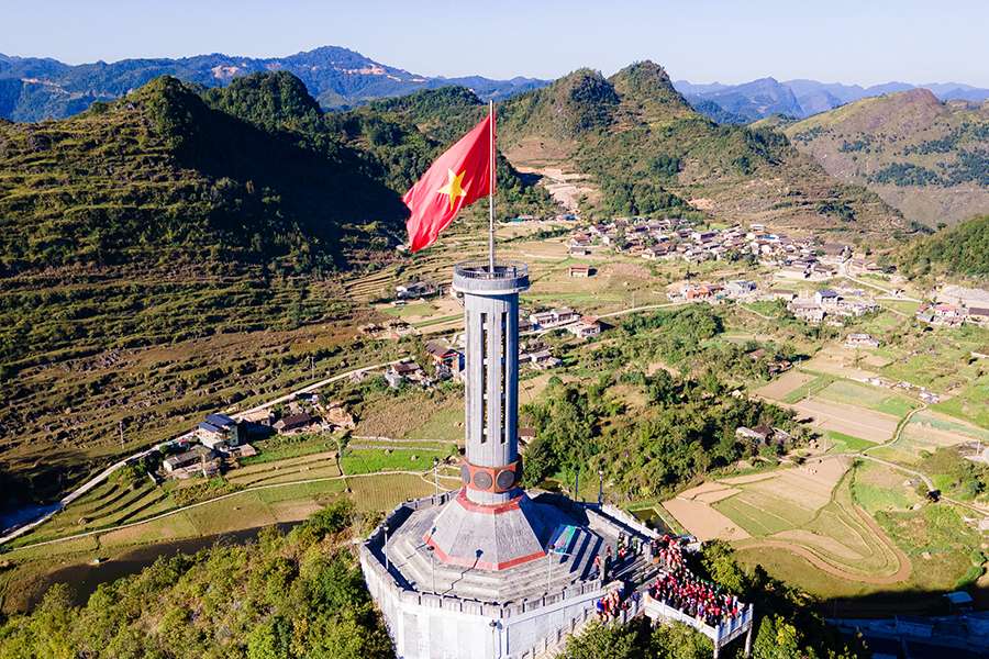 Lung Cu Flag Tower - Ha Giang, Vietnam tours