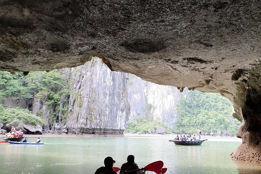 Luon Cave - Vietnam vacation packages