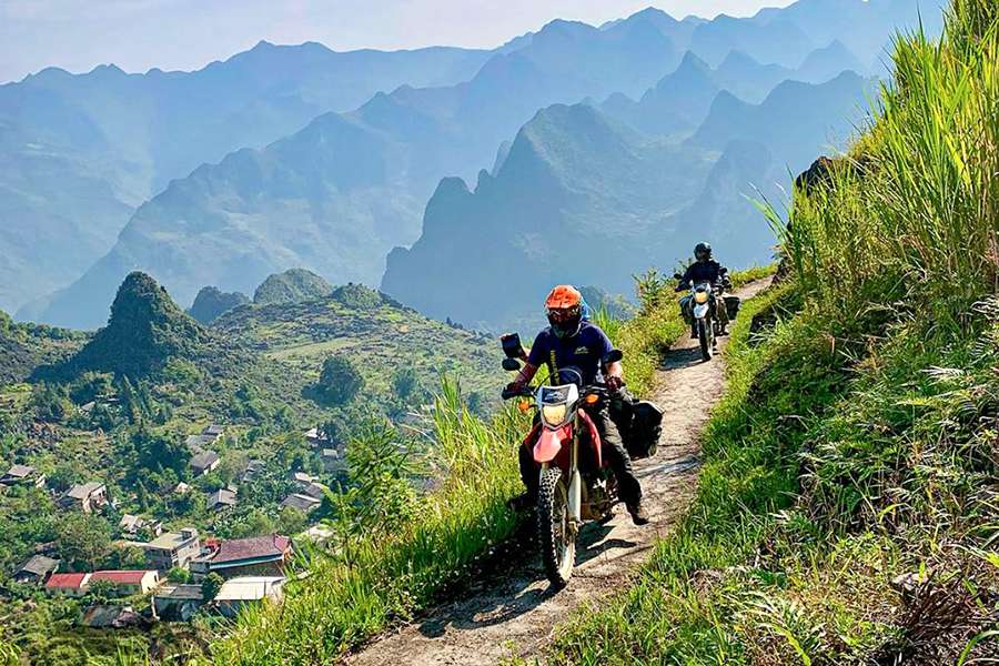 Motorbike Tour - Vietnam day trip