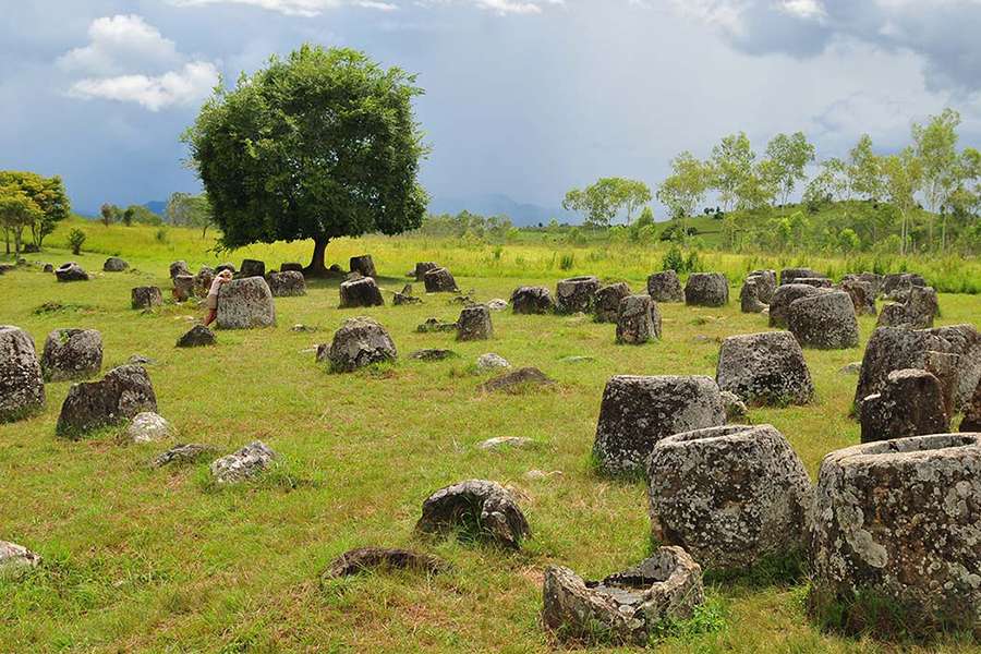 Plain of Jars - Laos tours