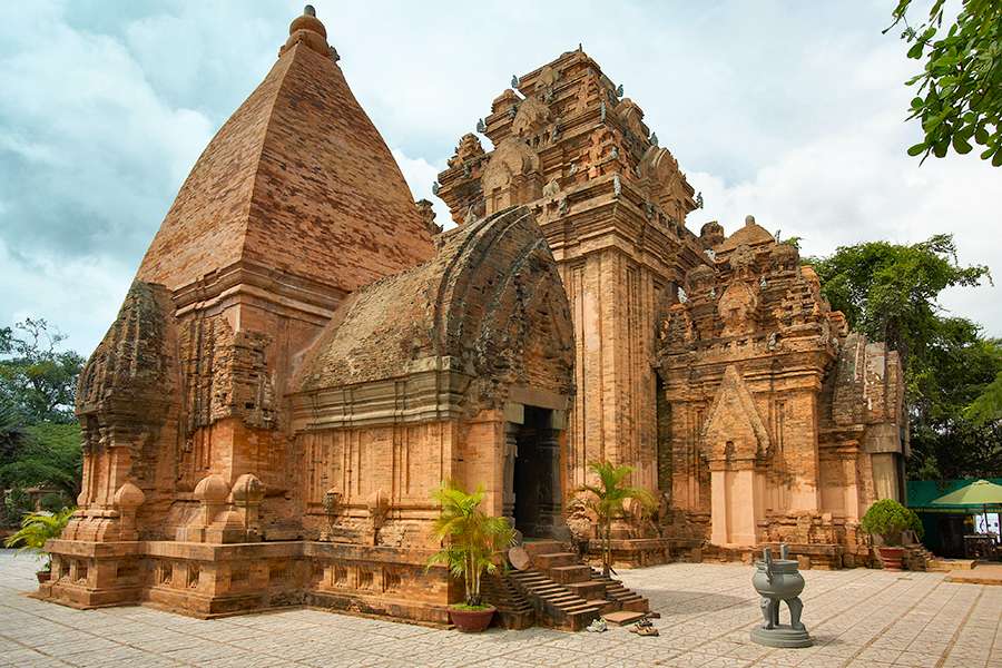 Ponagar Temple, Nha Trang - Vietnam family vacation