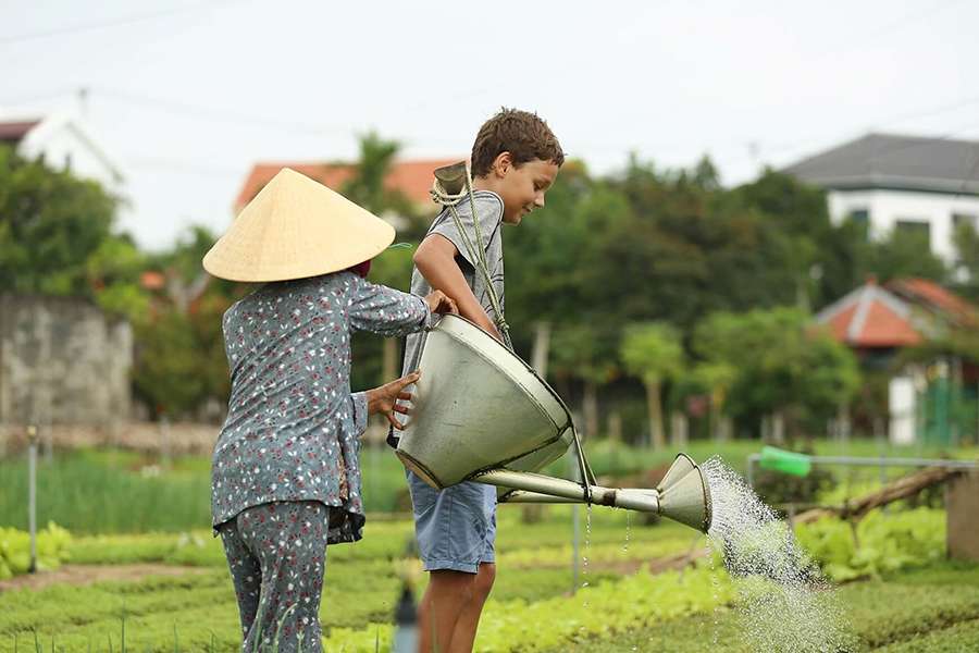 Tra Que Village - Vietnam tour packages