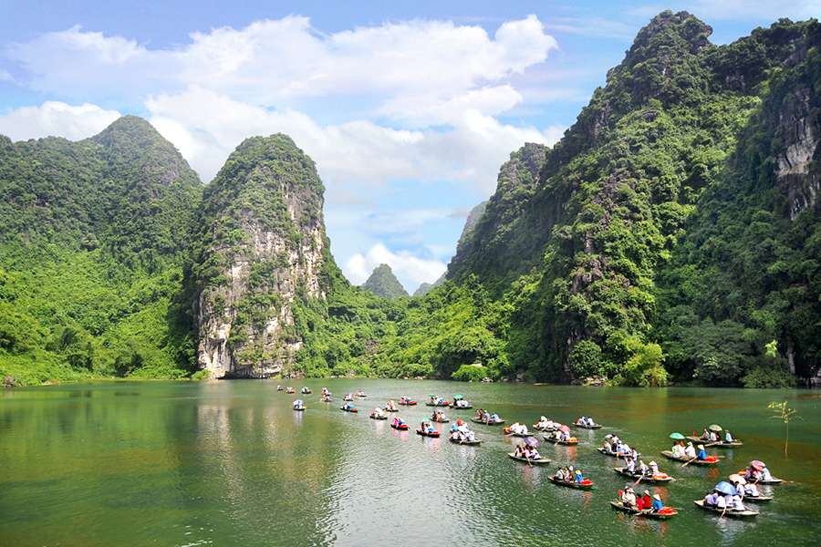Trang An Scenic Landscape - Vietnam vacation package