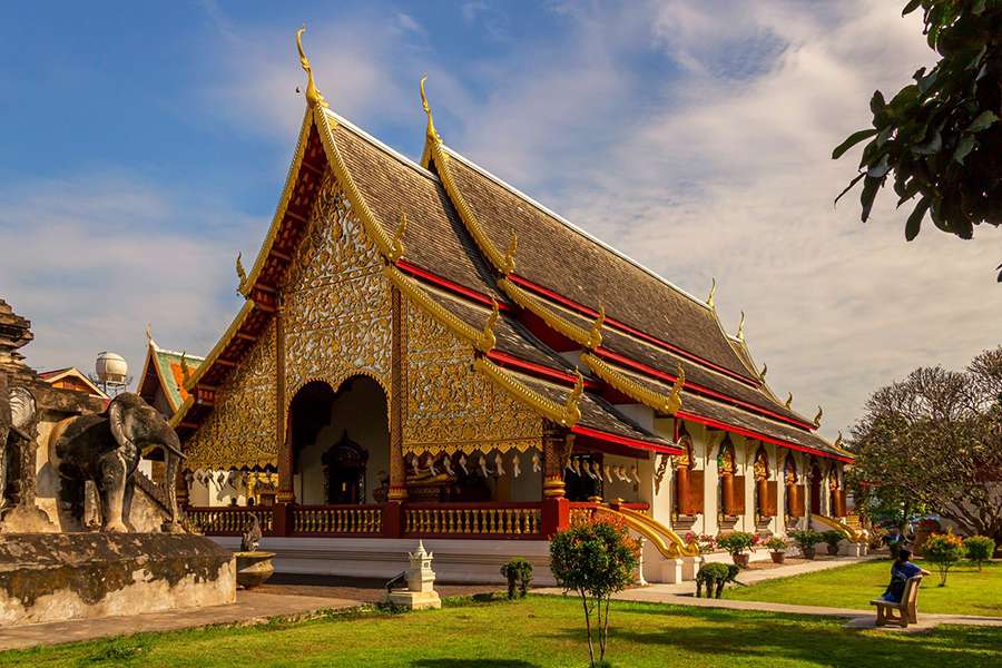 Wat Chiang Man - Indochina tour package