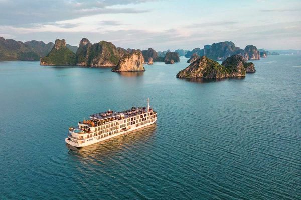 Indochine Premium Cruise Halong Bay tours