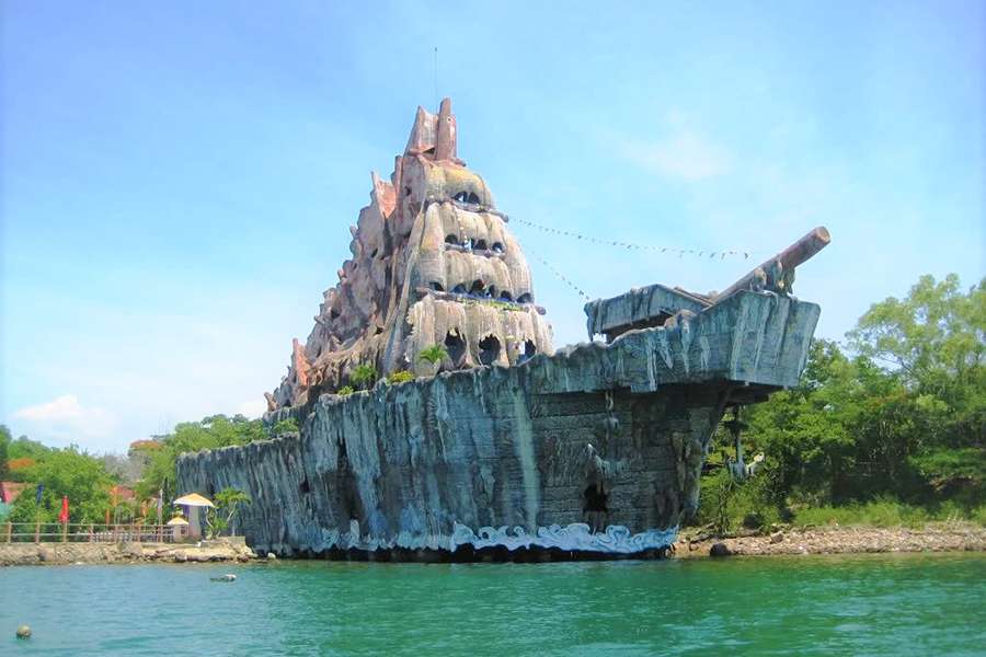 Tri Nguyen Aquarium - Nha Trang tour