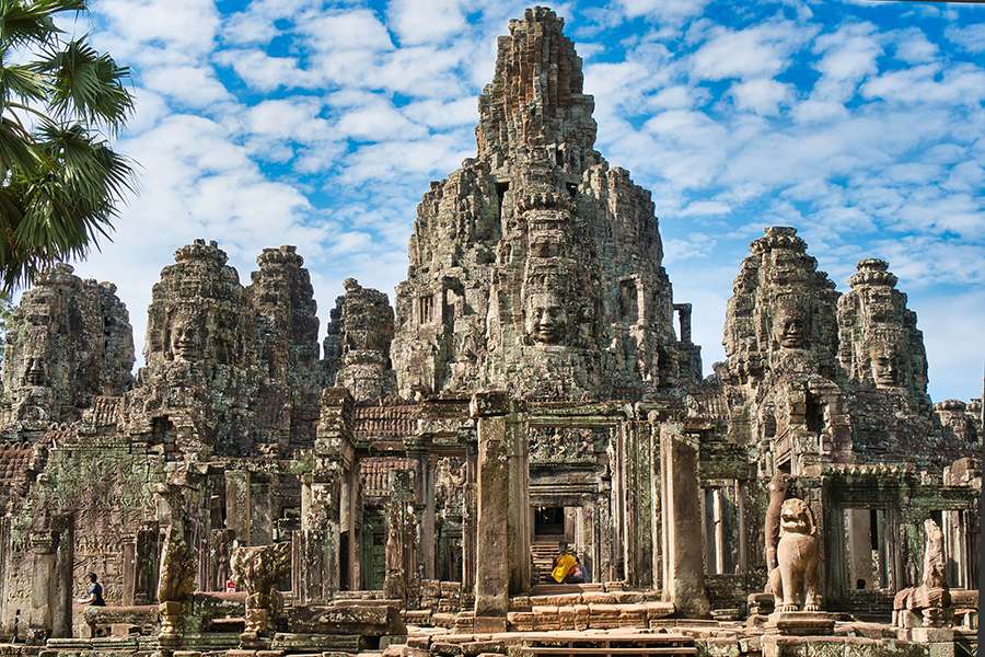 Bayon Temple - Indochina tour