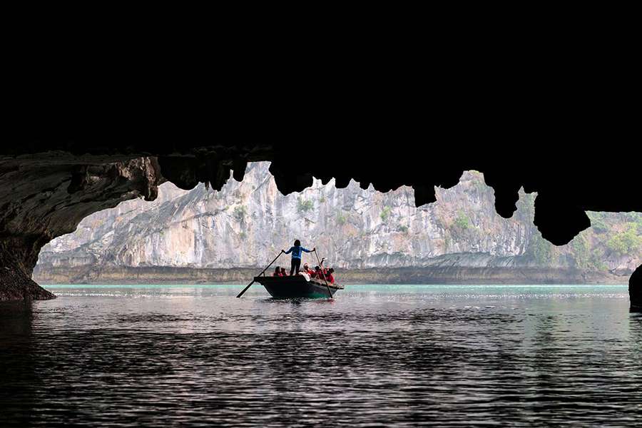 Bright and Dark Cave - Indochina tour