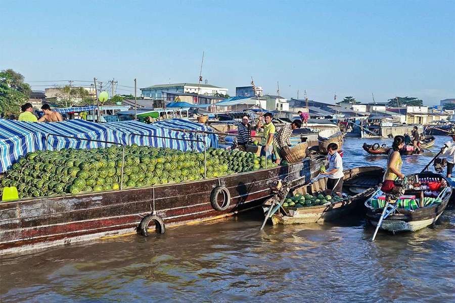 Cai Rang Floating Market - Vietnam family tours