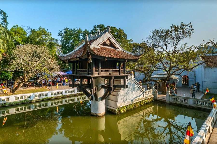 One Pillar pagoda - Vietnam family vacations