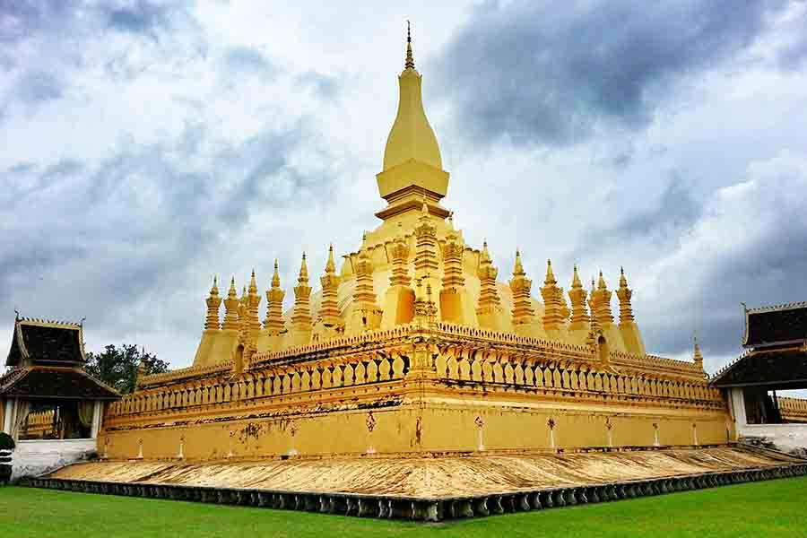 That Luang Stupa - Indochina tours