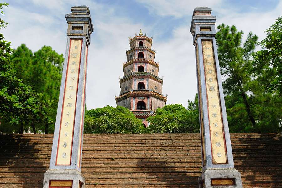 Thien Mu Pagoda - Vietnam tour packages