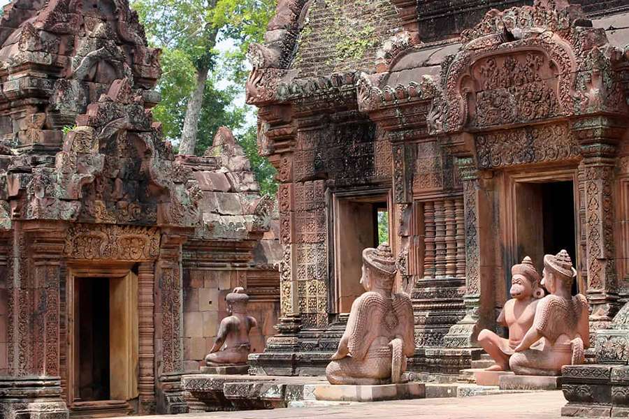 Banteay Srey - Vietnam Cambodia tours