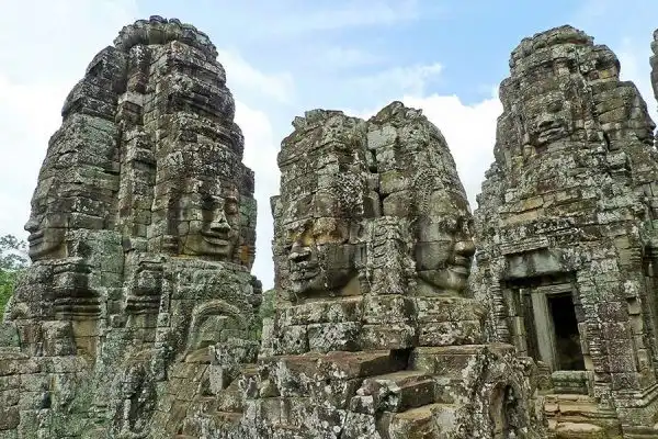 Angkor-Thom-Vietnam-Cambodia-tours