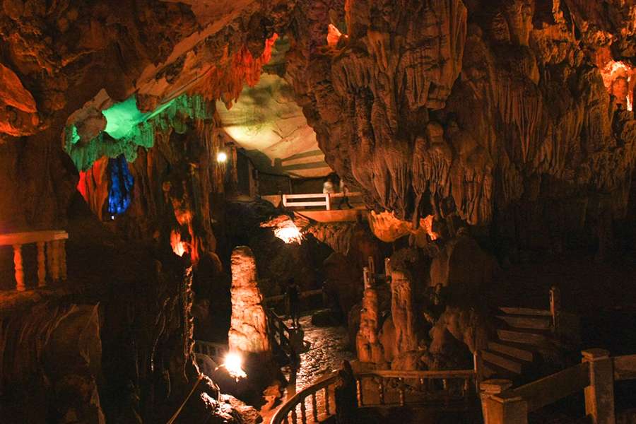 Tham Jang Cave - Laos tours