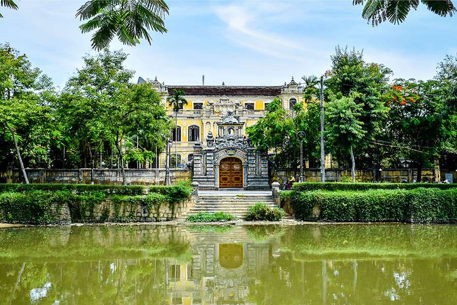 An Dinh Palace - Hue tours