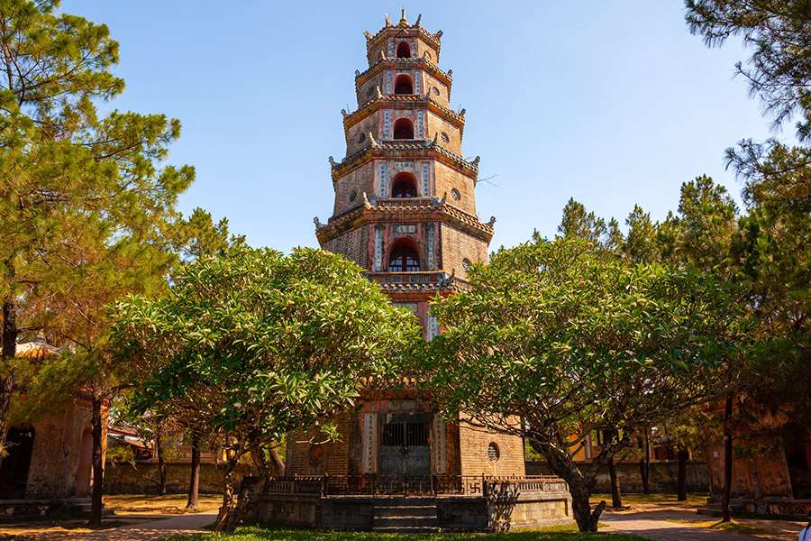 Thien Mu pagoda -Hue tours
