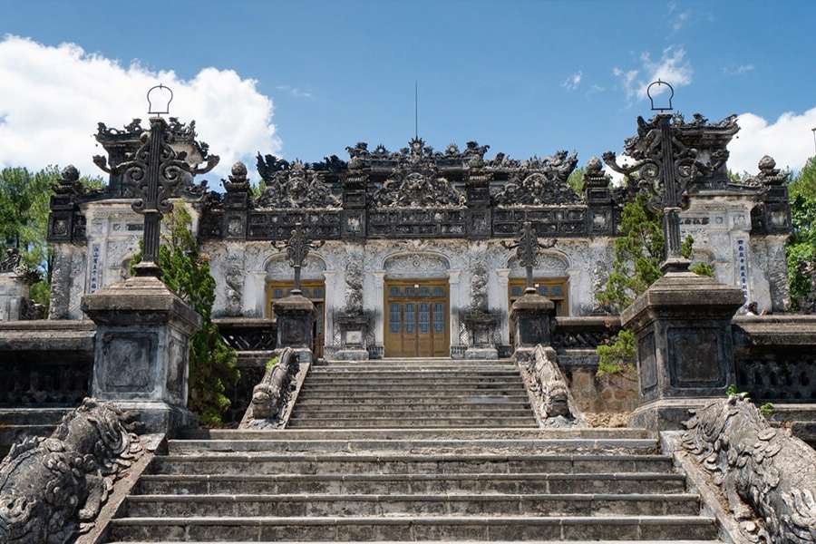 Tomb of King Khai Dinh - Hue tours